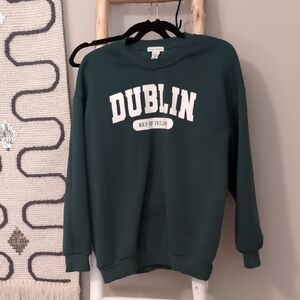 Dublin Sweatshirt - Medium